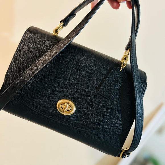 COPY - New Black Tilly top handle coach bag - Picture 6 of 16